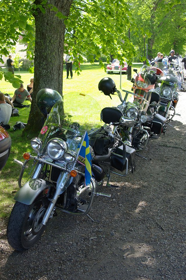 Färna herrgård - maj 2008 bikes