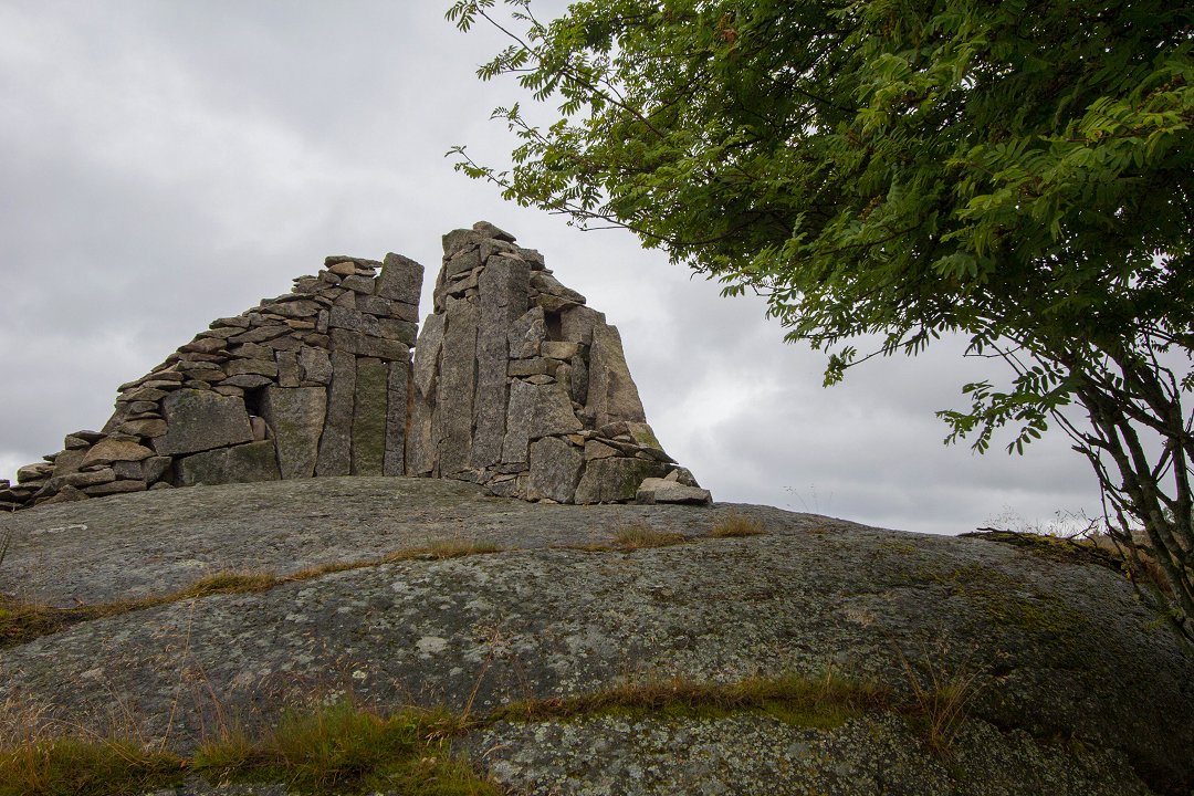 Pilane skulpturpark, Tjörn - juli 2014