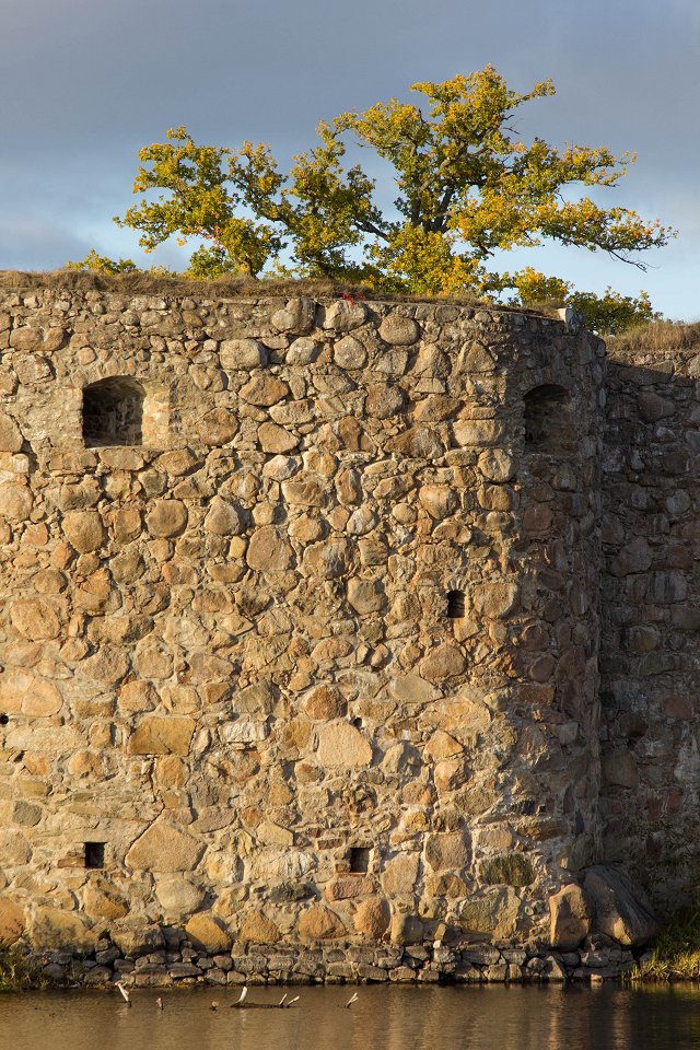 Kronobergs Slottsruin - oktober 2016 window castle