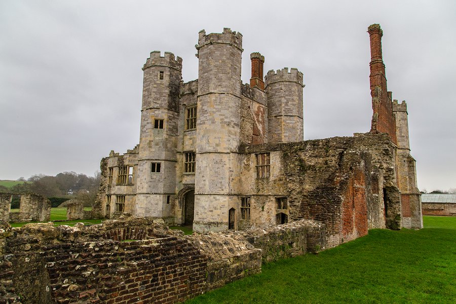 Titchfield Abbey - december 2015 view of abbey