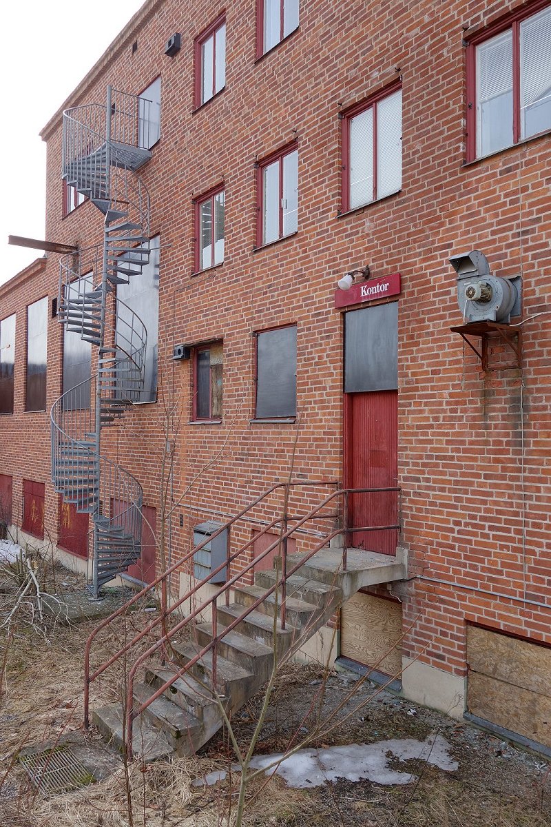 Järlåsa - april 2013 jarlasa fabriken