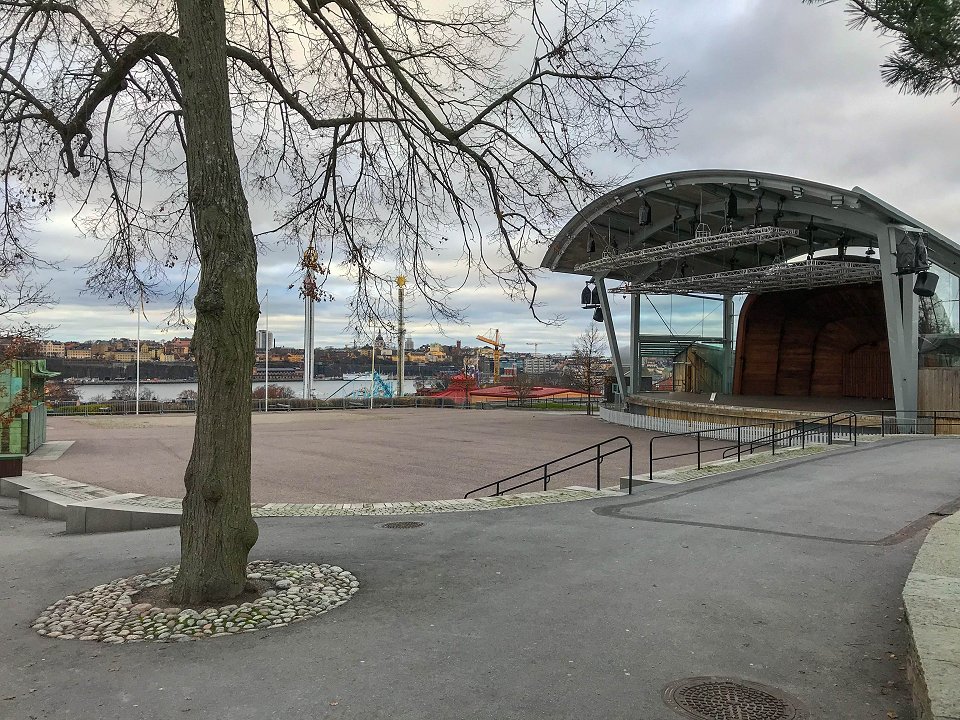 Skansen Stockholm - november 2018 scenen