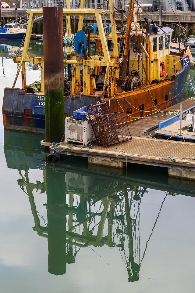 Portsmouth England - april 2018 fiske hamnen