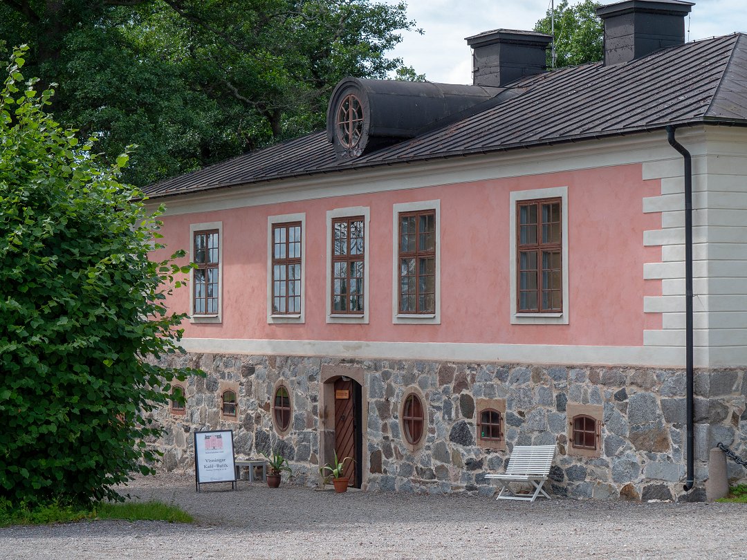 Skånelaholms slott - augusti 2019 flygeln