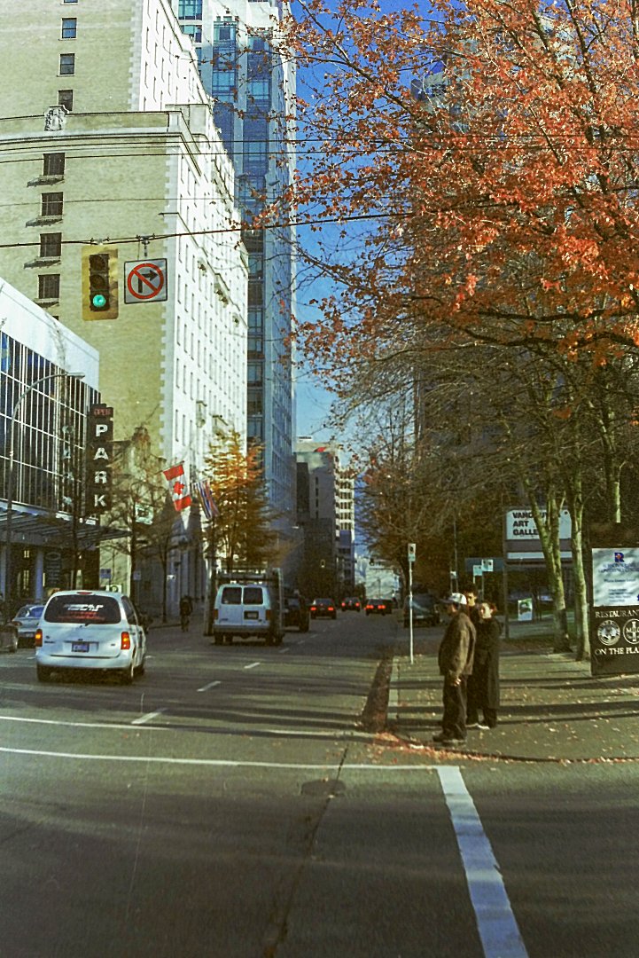 Vancouver, Kanada - november 2000 fotgangare