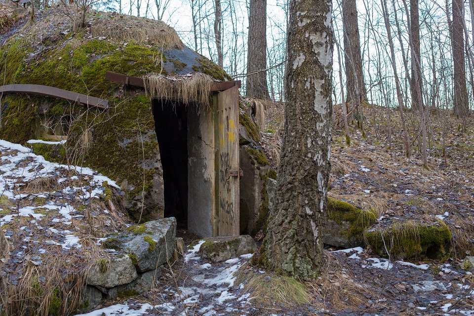 Lugnetfortet Arninge - mars 2017 entrance to bunker