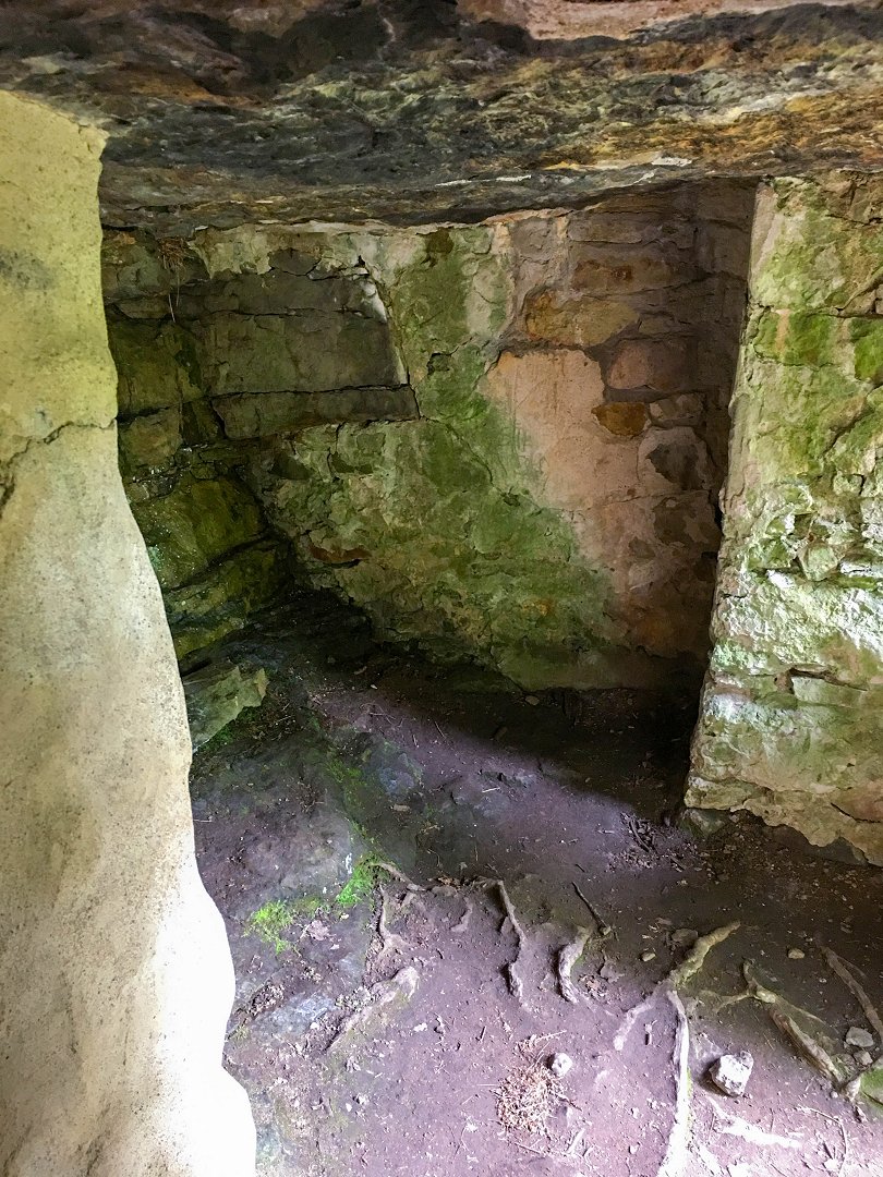 Lasses grotta, Kinnekulle - juli 2021 inside the cave