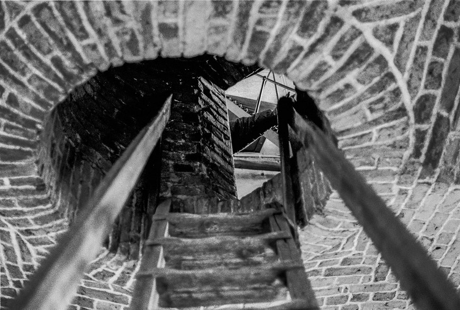 Klara Kyrka Stockholm - 1994 rund oppning trappa