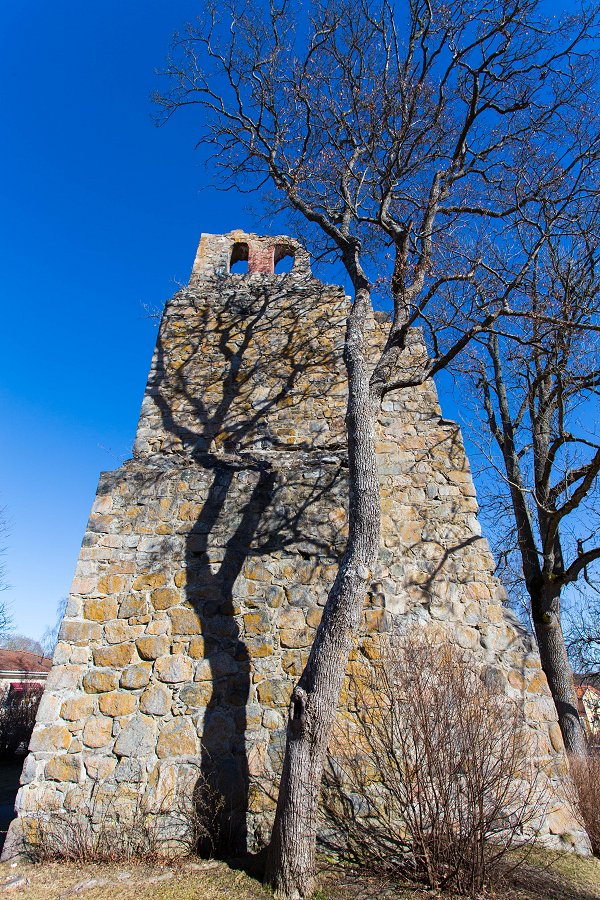 Sankt Lars kyrkoruin Sigtuna - mars 2017 kyrkoruin sigtuna