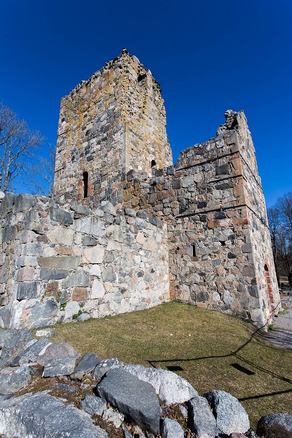 Sankt Olofs kyrkoruin Sigtuna - mars 2017 ruinen
